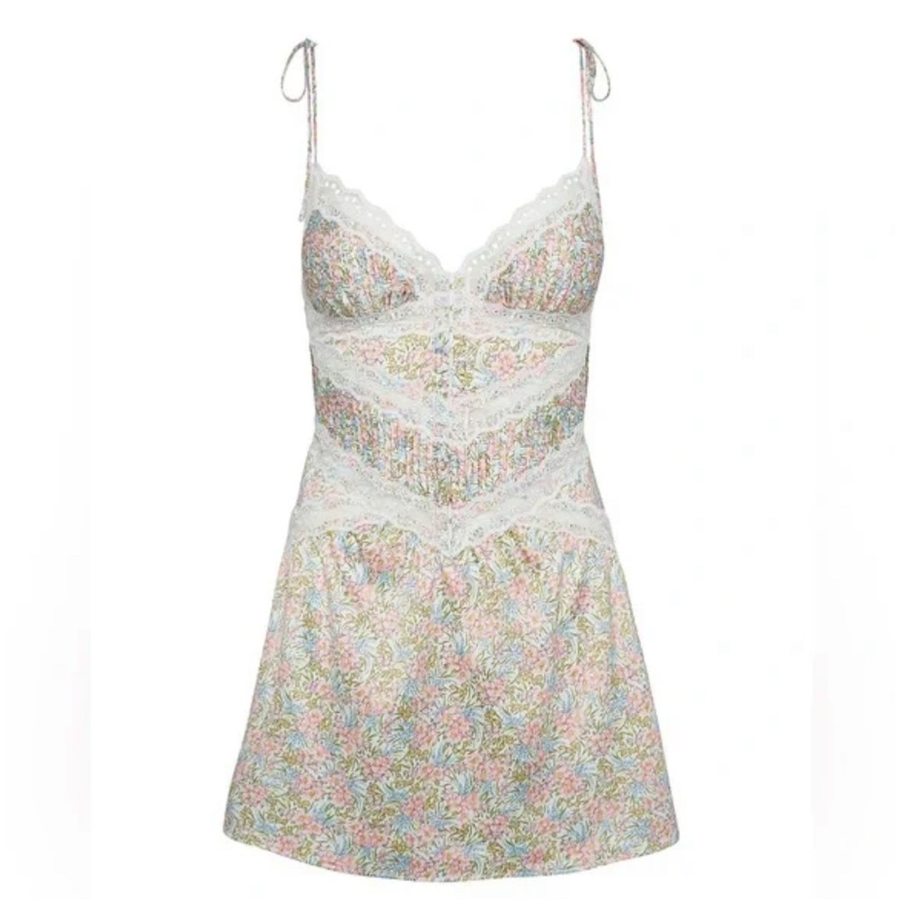 Farrah Slip Dress Lace Dainty Floral White Pink

FOR LOVE & LEMONS